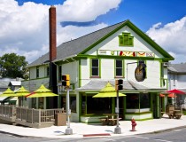 Pizza House front signage